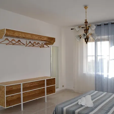The Railwayman House Lejlighed Cefalù